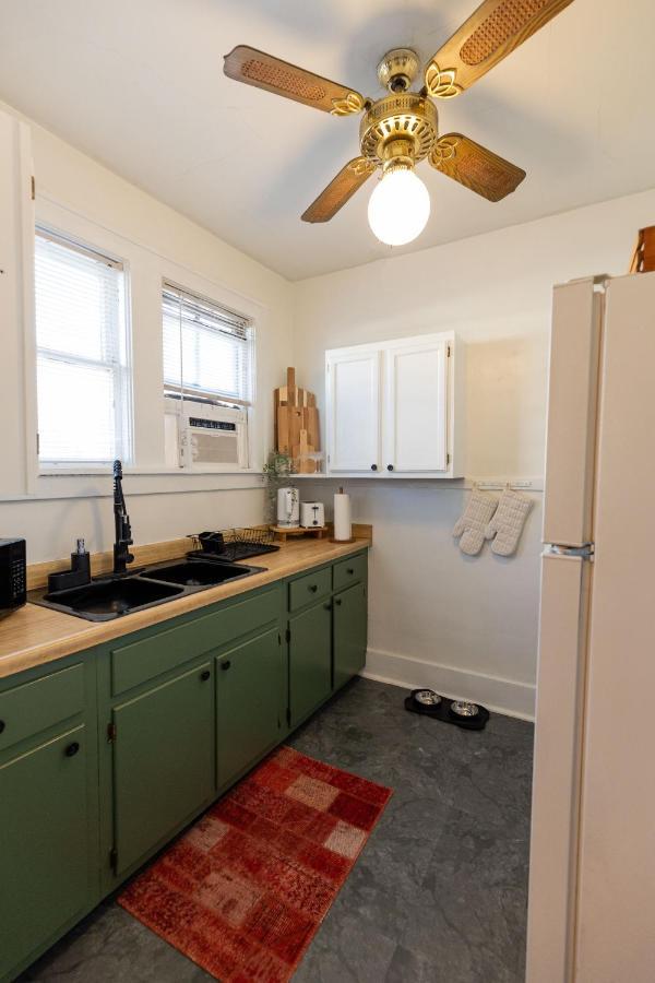 Historic Revival King Bed Midtown Memphis 68 Yes Pets Fast Wifi Free Parkingヴィラ エクステリア 写真
